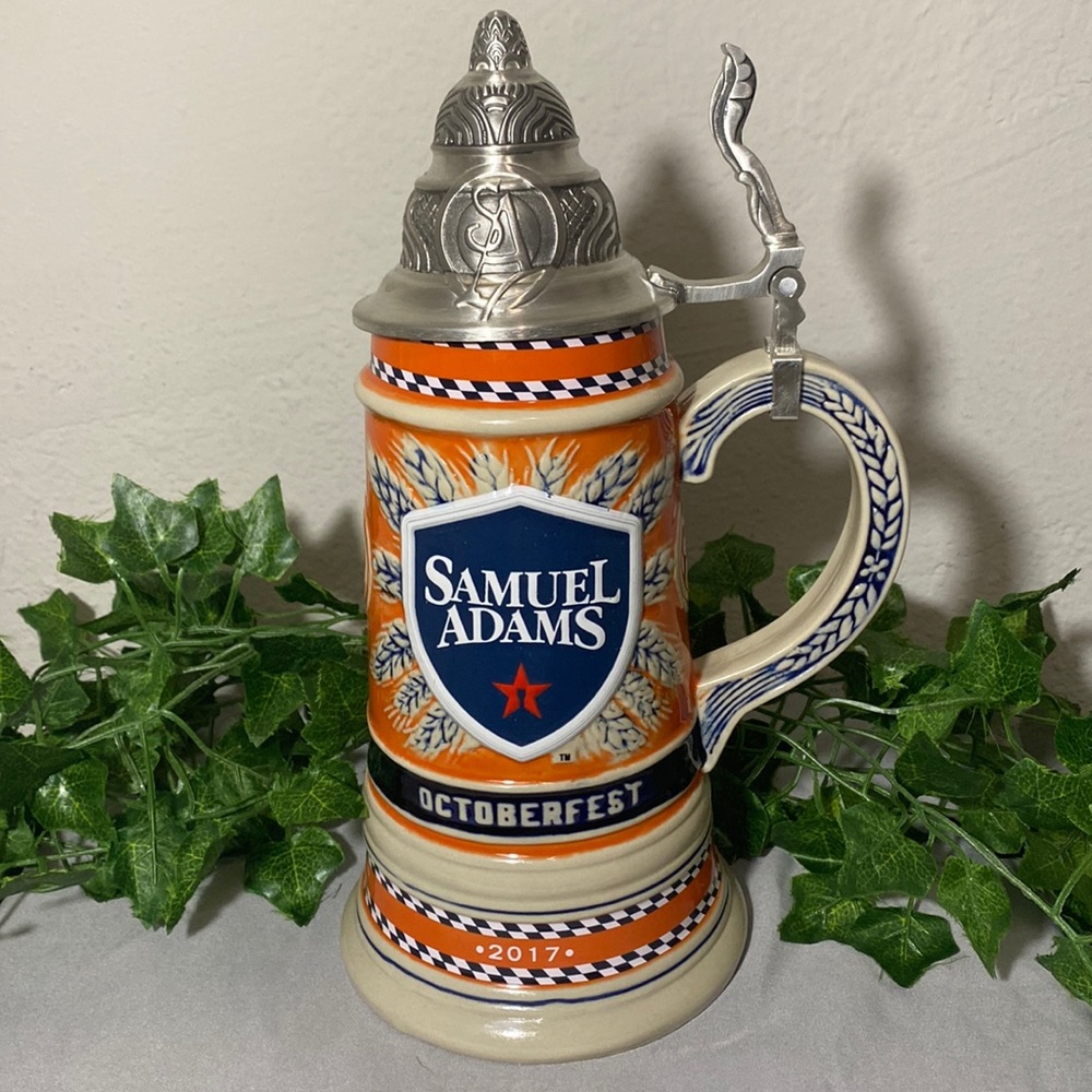 LIMITED EDITION 2017 Samuel Adams Octoberfest Beer Stein w Lid Size 12”